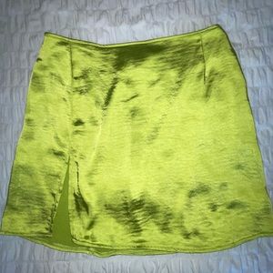 Lime Green Satin Skirt sizeM